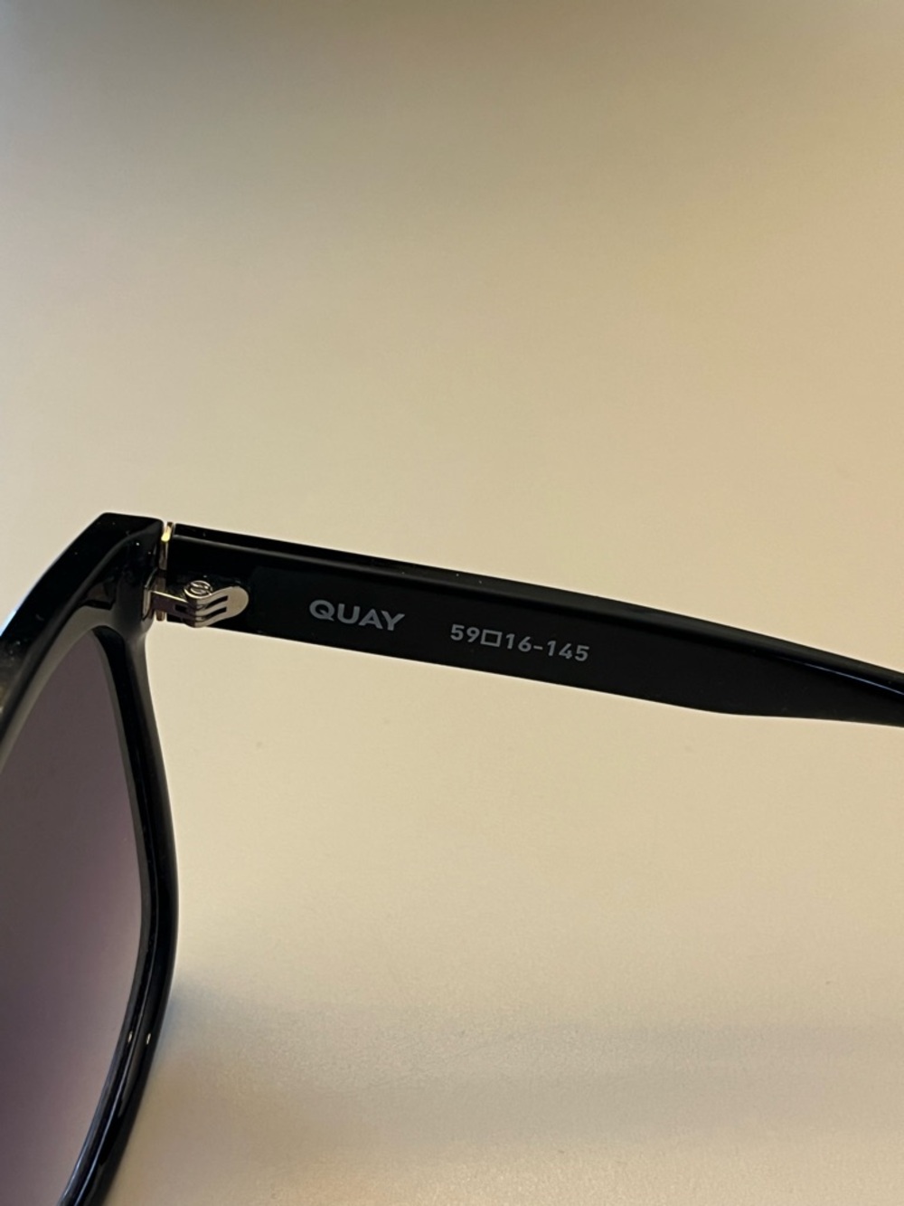 Quay Australia Wide Awake Black Frame Sunglasses with Gradient Purple Lenses - Picture 5 of 7